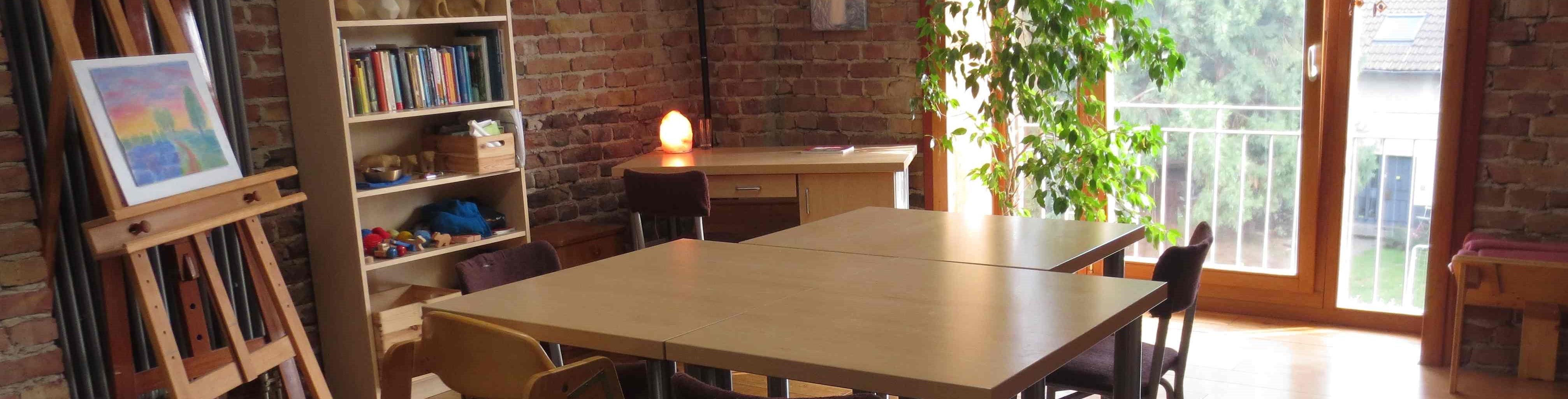 Atelier am Hof Kunstterhapie und Rota Therapie in Frankfurt